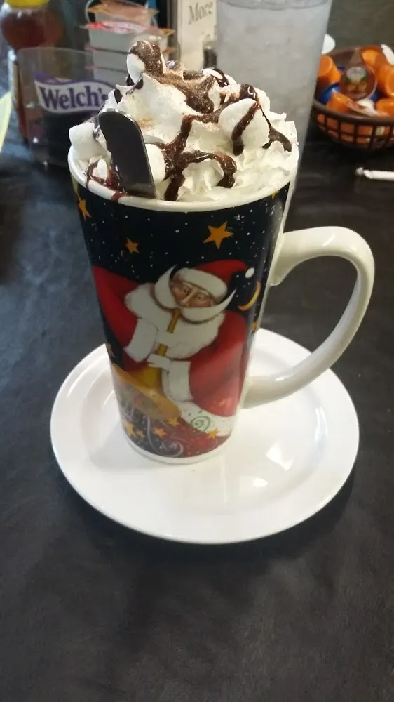 Hot Coco with Marshmallow and Whipcream